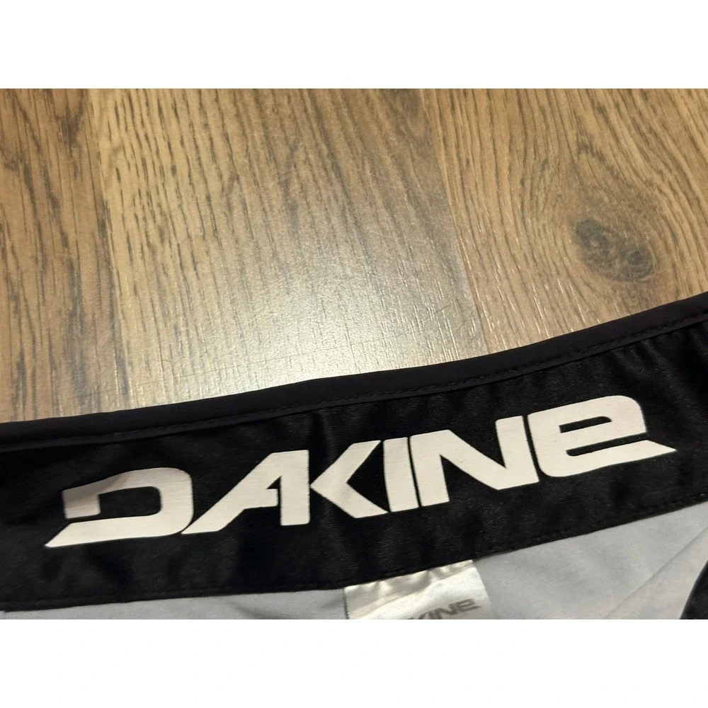 Dakine Board Shorts Mens 29 Blue Striped Surf Swim Trunks Excellent